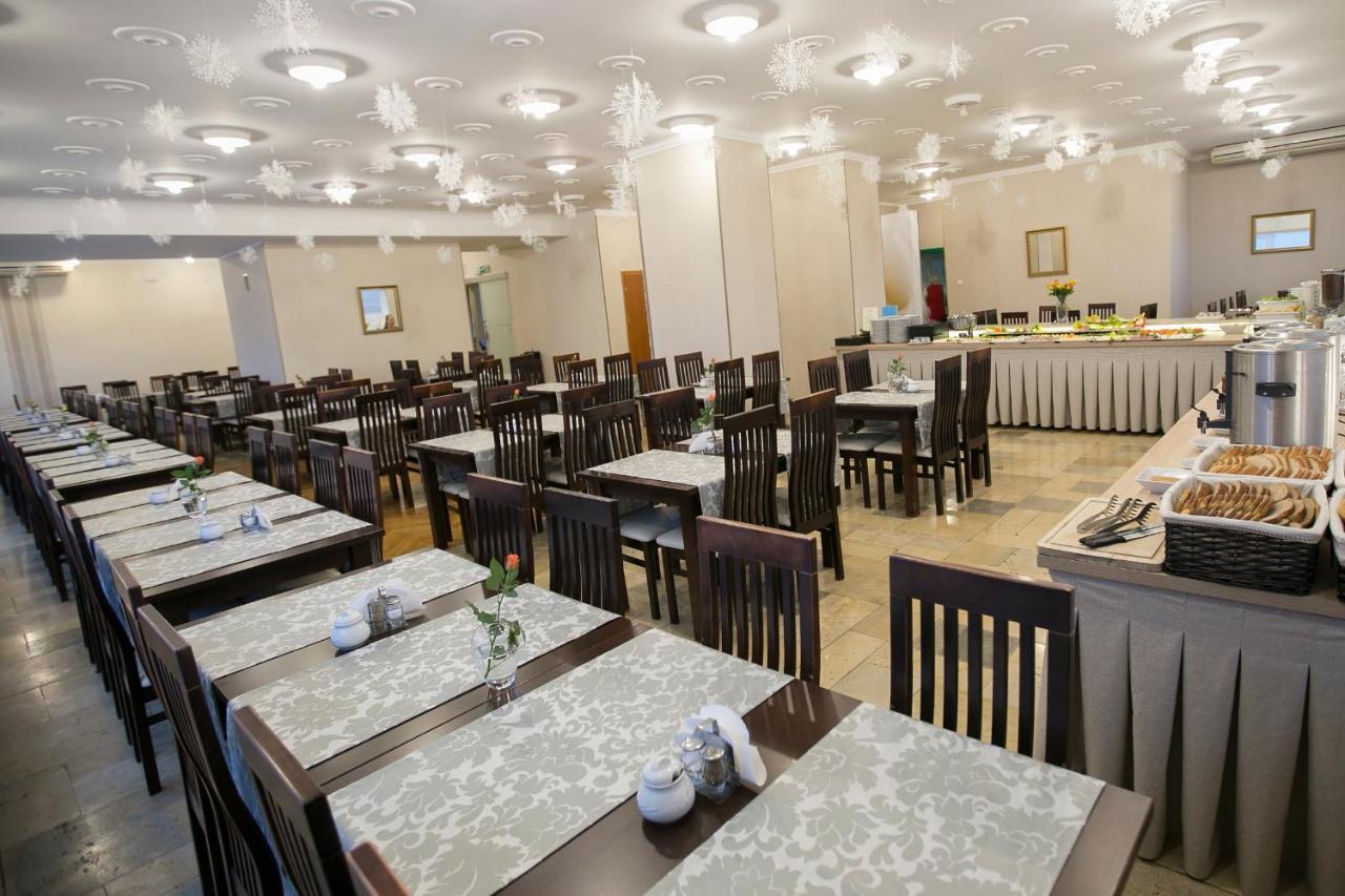 Interferie Cechsztyn Hotel Ustronie Morskie Exterior foto